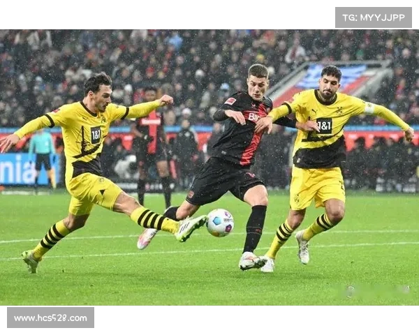 奥林匹亚科斯如何在激烈竞争中问鼎希腊足球联赛冠军